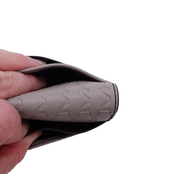 NWOT Michael Kors Malone Debossed Logo Duo Fold Wallet Gray Card Slot Pockets - Picture 3 of 10